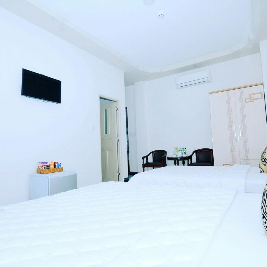 Jiny Tran Hotel Duong Dong  Kültér fotó